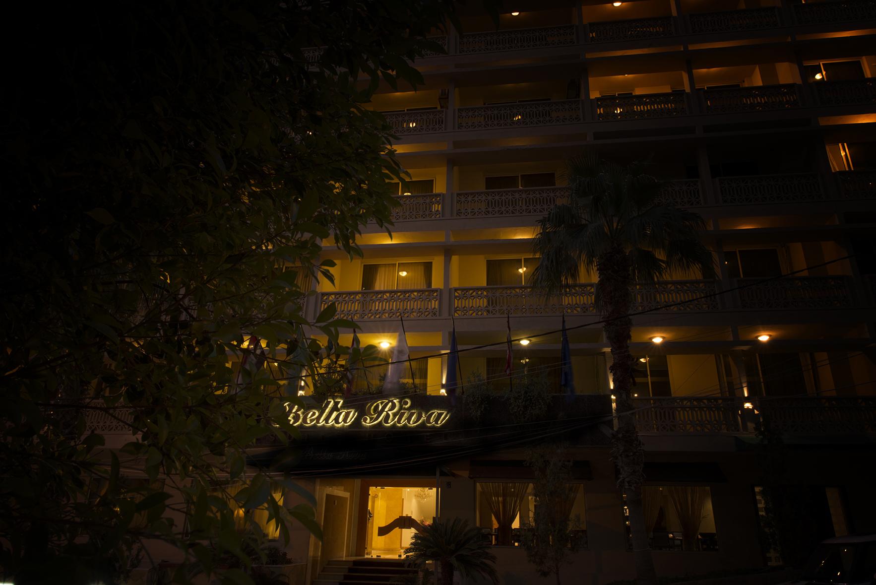 Rawche Universal Apartments Beirut Exterior photo